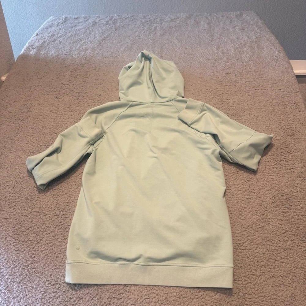 Lululemon City Sweat Hoodie Men M Color Hazy Jade Stretch Performance Casual